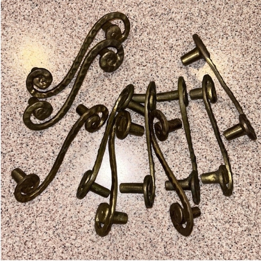 10 Elegant Gold drawer handles
